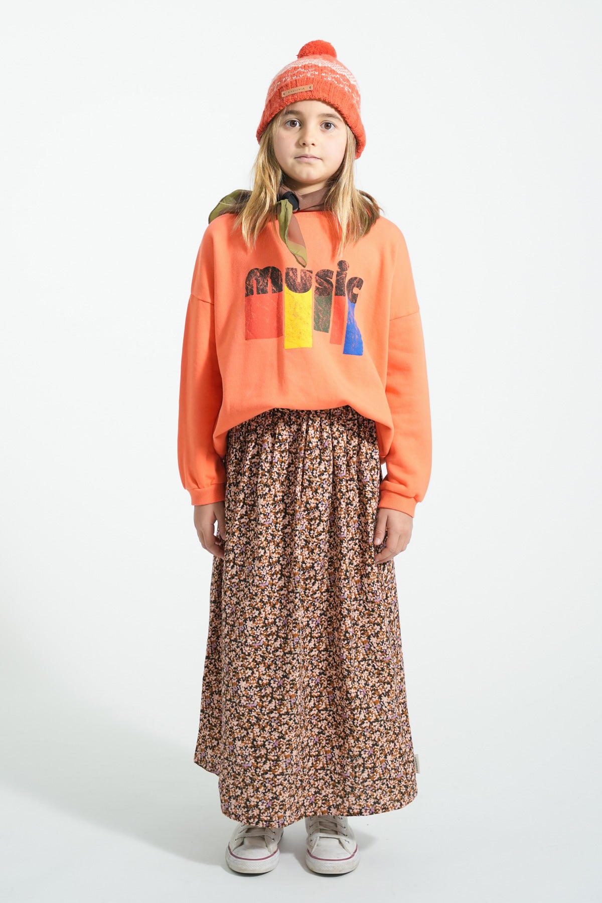 Orange print sweatshirt "Music