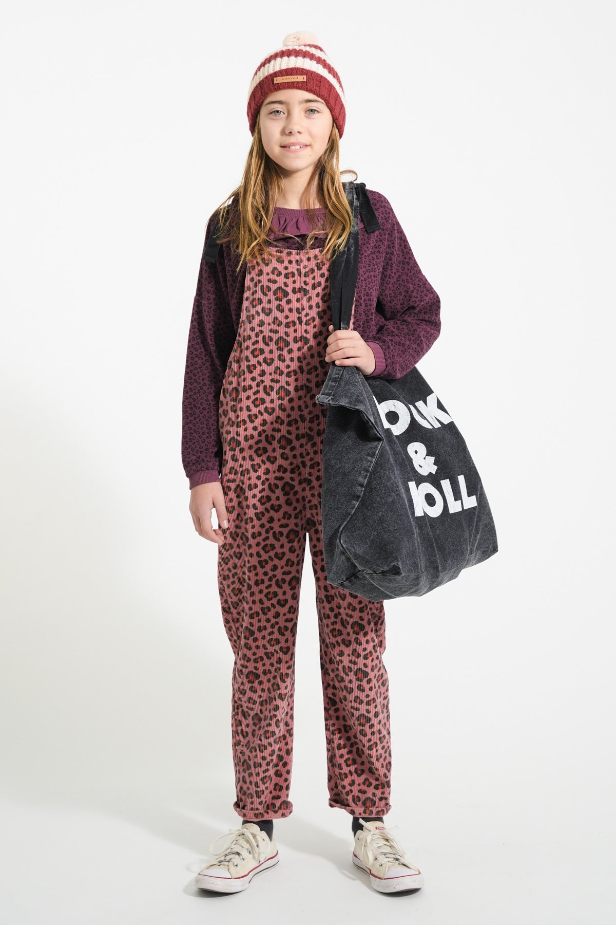 Cotton sweatshirt Eggplant sponge with animal print