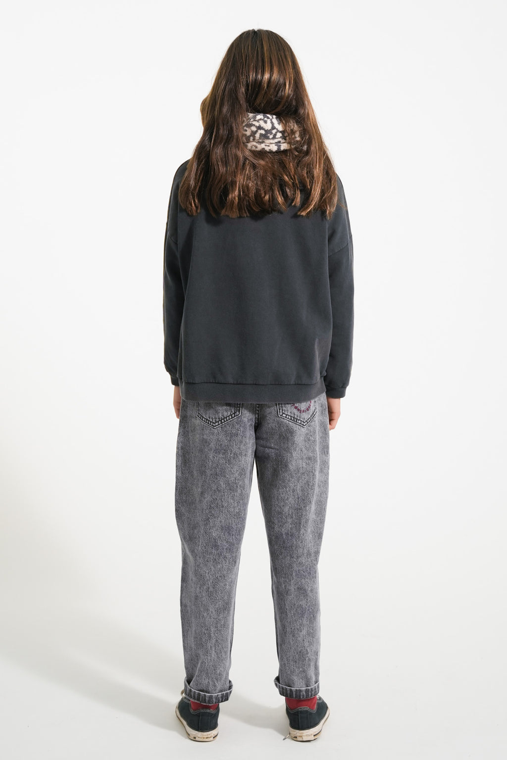 Black sweatshirt with "Jimi Hendrix" print