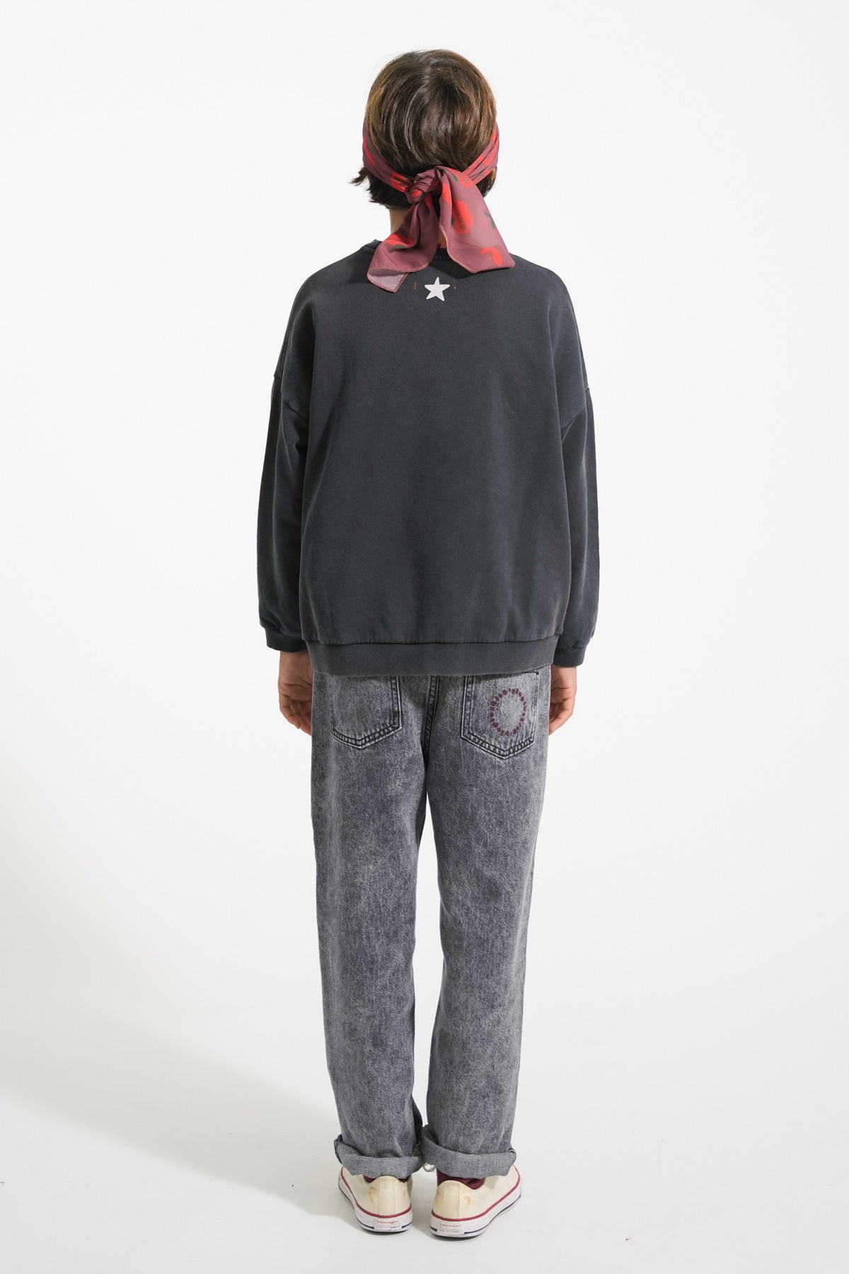 Black sweatshirt with "Jimi Hendrix" print