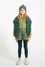 Pull tricoté à rayures gris et vert