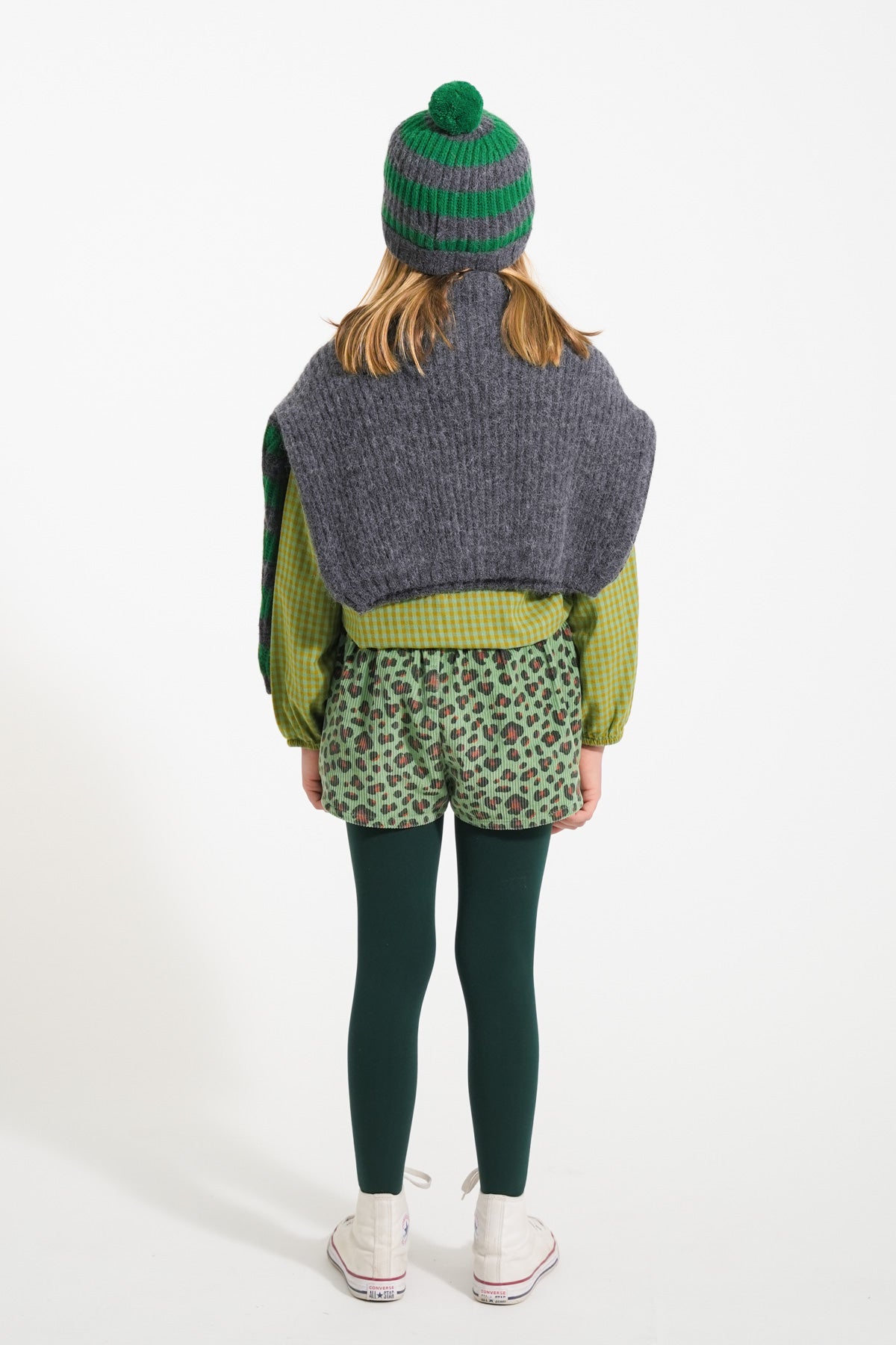 Pull knitted with gray and green stripes