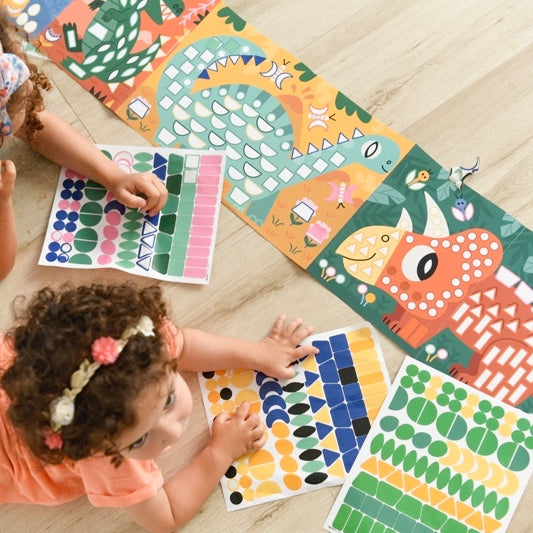 PANORAMA POSTER + 520 stickers Dinosaurs