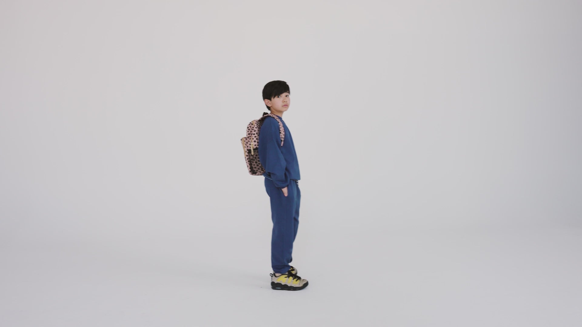 Dark blue jogging