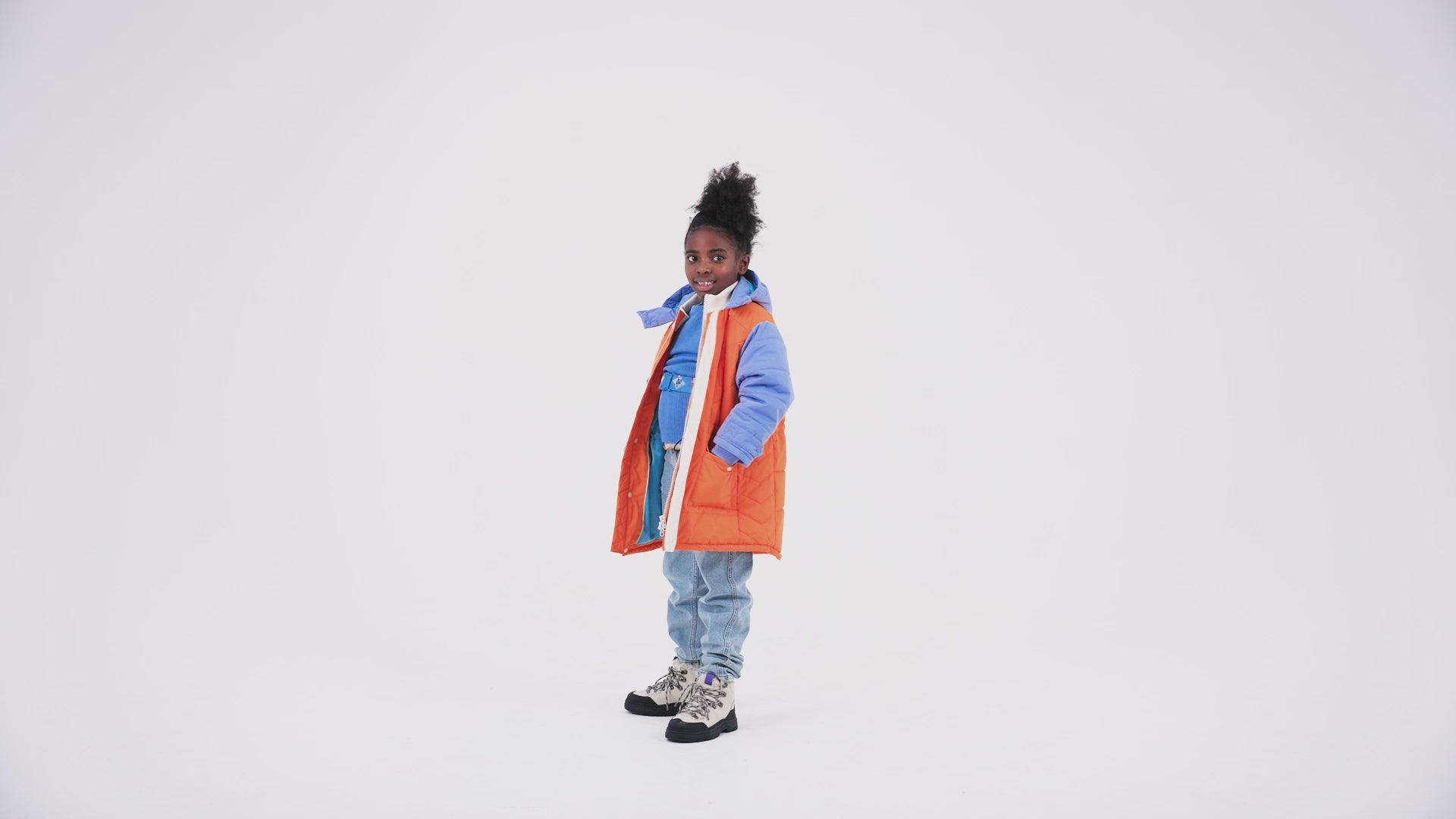 Two-tone puffer coat 
