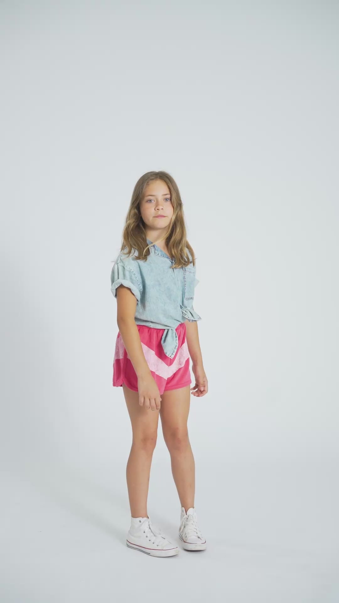 Short en éponge Rose à Rayures Blanches