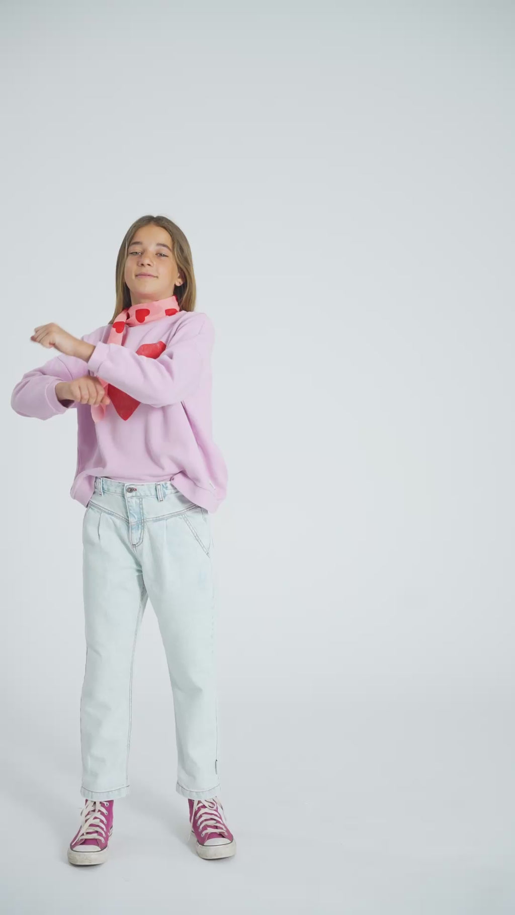 Sweatshirt Lilac with Red Heart Print