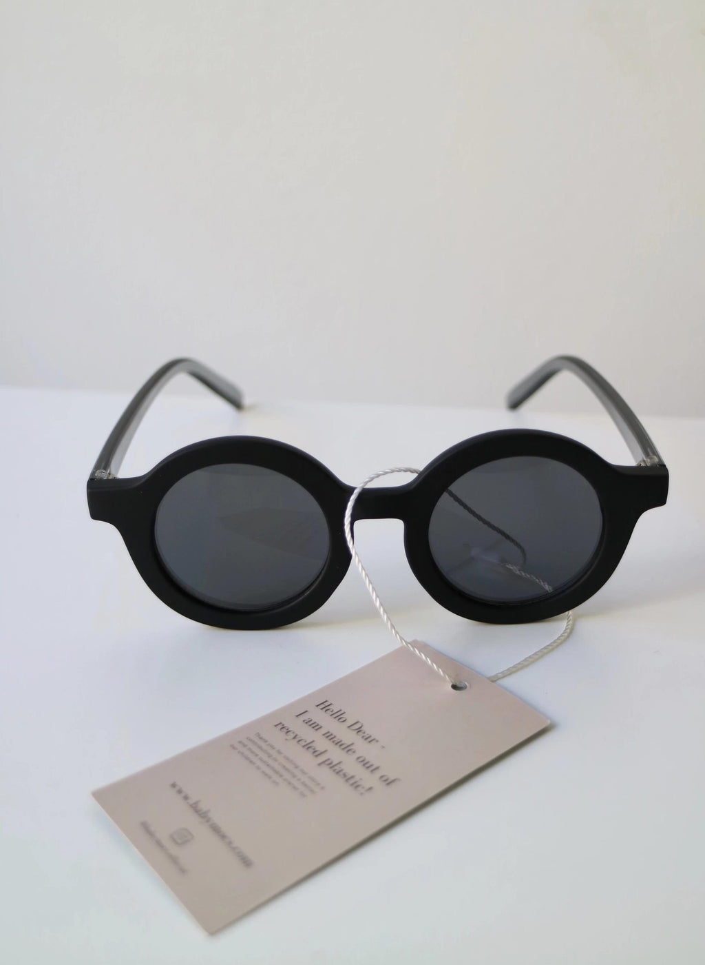 Lunettes de soleil enfants plastique recyclé noire babymocs