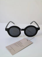 Lunettes de soleil enfants plastique recyclé noire babymocs