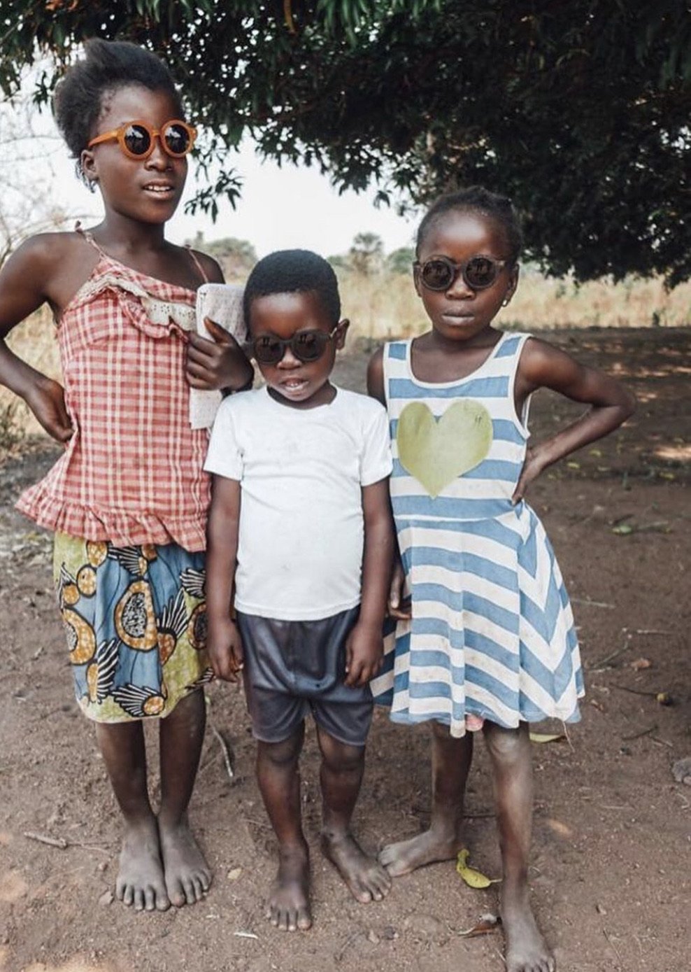 Lunettes de soleil enfants plastique recyclé noire babymocs