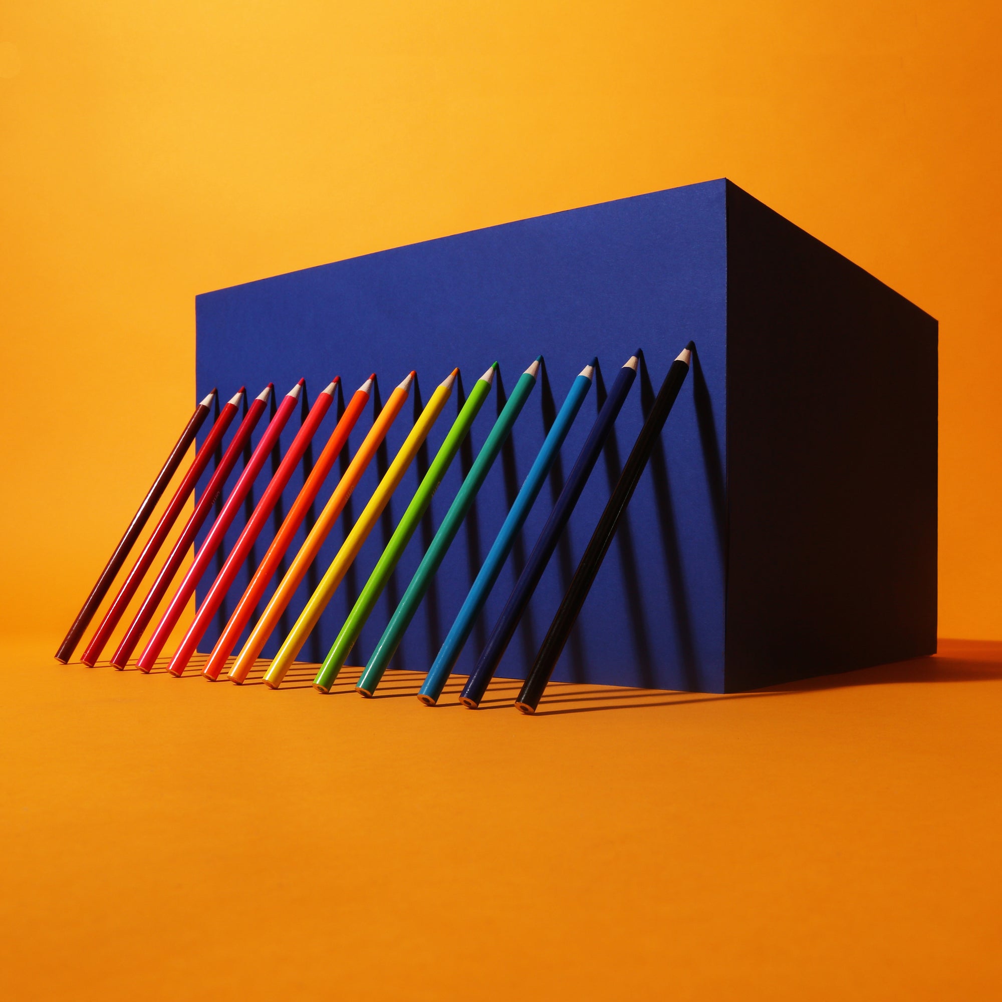 CRAYONS ENFANT OMY CRAYONS POP - BOITE DE 16 CRAYONS DE COULEURS
