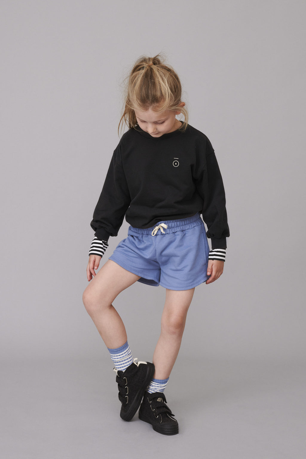vêtements durables enfants gray label sweat noir 