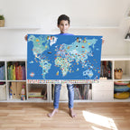 jeu educatif poppik POSTER PÉDAGOGIQUE + 200 STICKERS DRAPEAUX