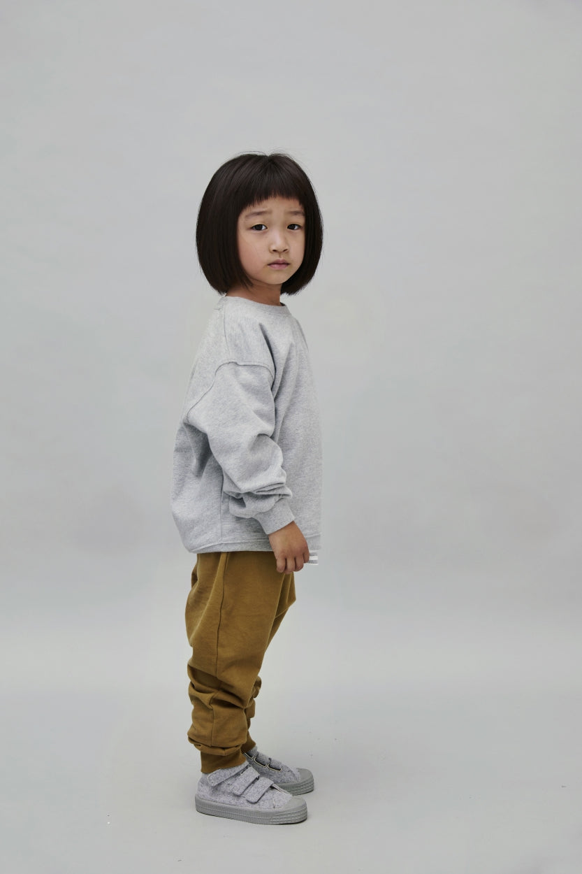 vêtements durables enfants gray label sweat gris 