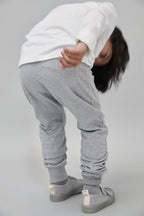vêtements durables enfants gray label jogging gris