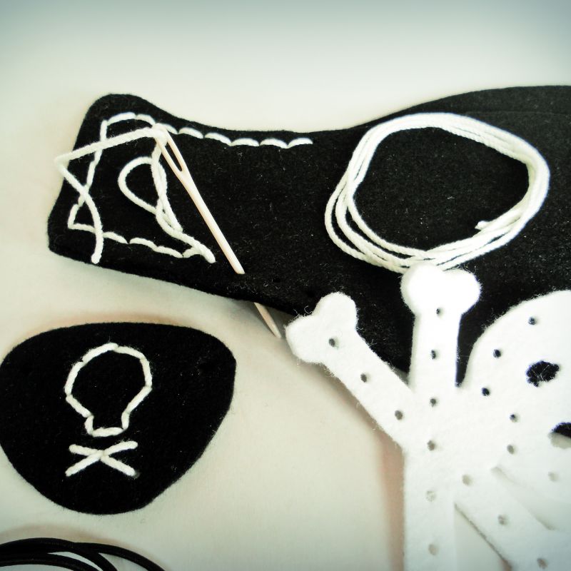 Kit couture  enfants déguisement Pirate Apunt Barcelona