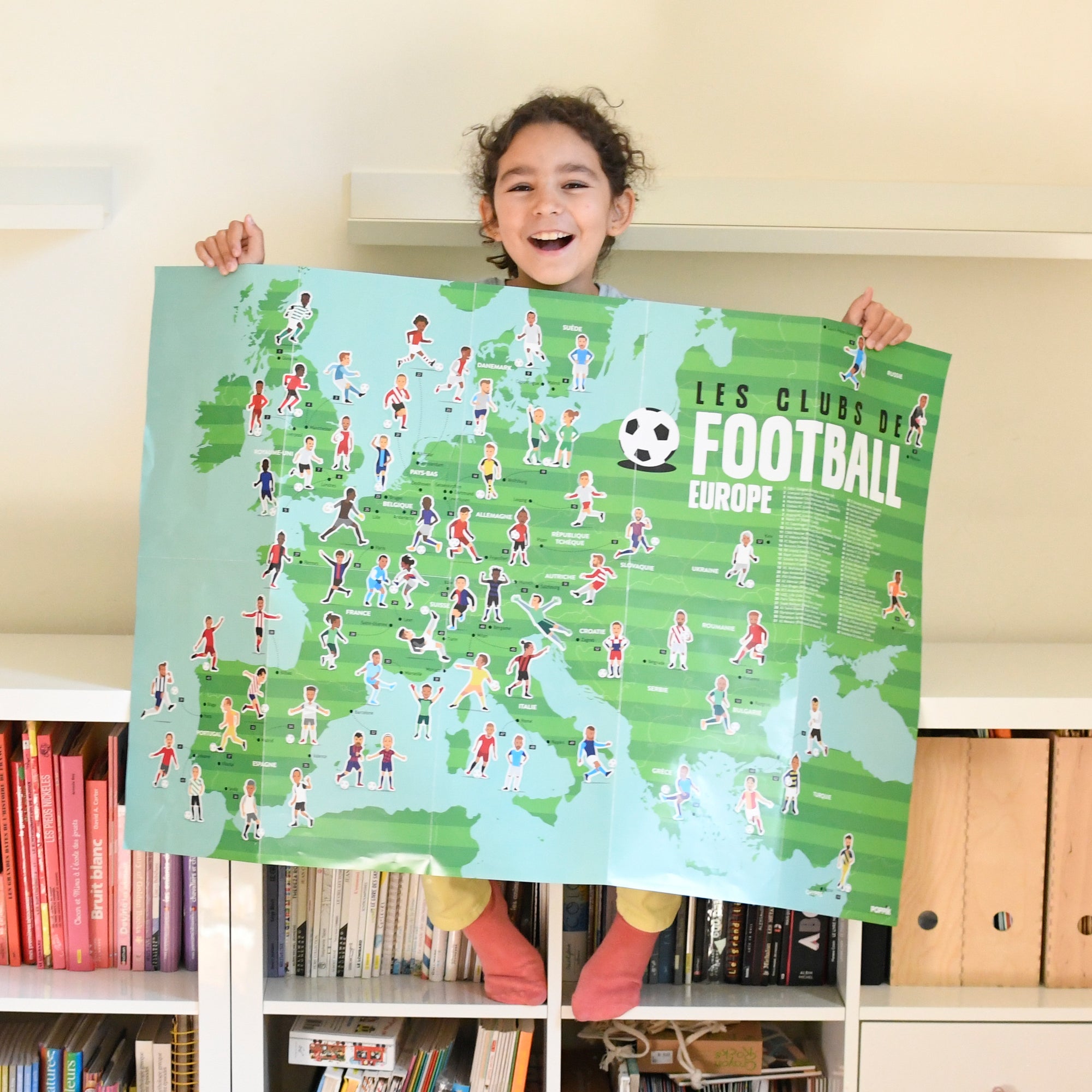 jeu educatif pour enfants poppik POSTER PÉDAGOGIQUE + 60 STICKERS FOOTBALL