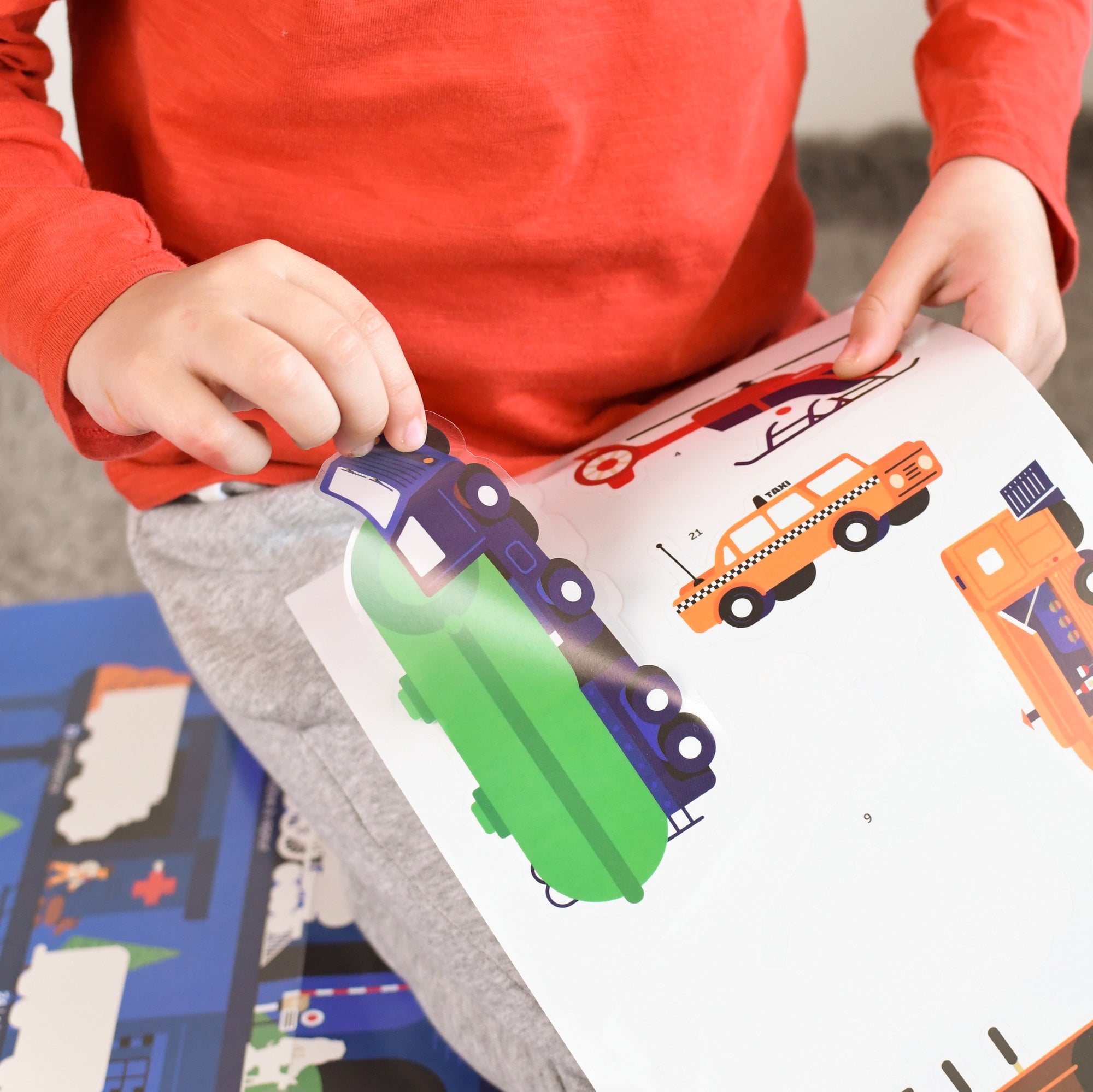 JEU EDUCATIF ENFANT POPPIK POSTER PÉDAGOGIQUE + 44 STICKERS VROUM! LES VÉHICULES !